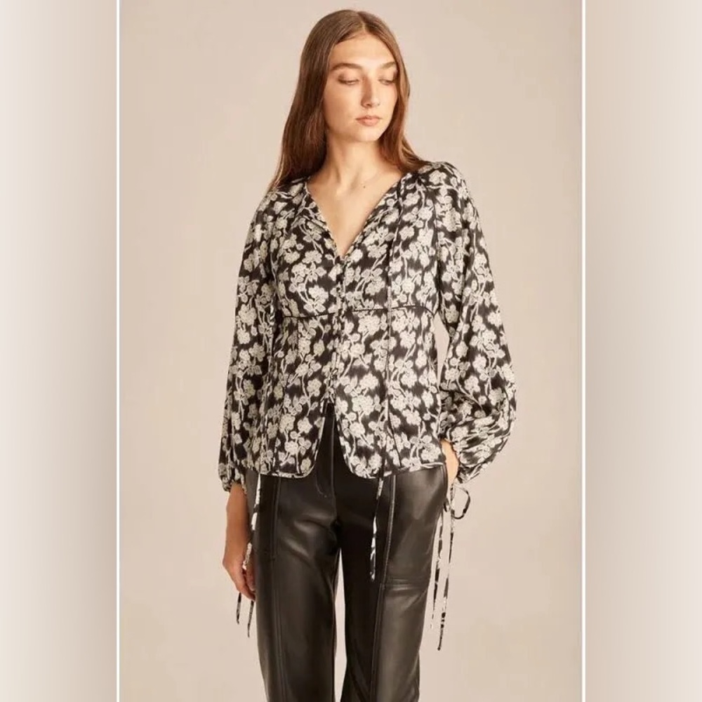 NWT Rebecca Tylor Alicia Fleur Viscose Blouse Fabric Button Detail Size 2 Black